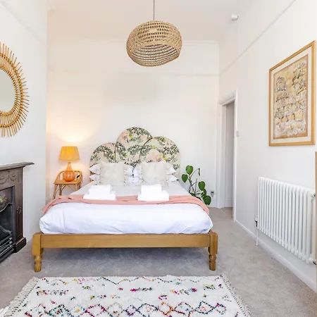 Semesterbostad Rose - Hot Tub - Town Centre Location Scarborough