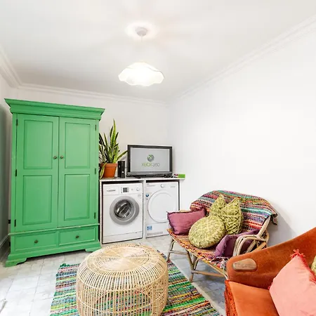 Rose - Hot Tub - Town Centre Location Scarborough