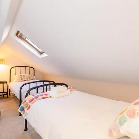 Holiday home Rose - Hot Tub - Town Centre Location Scarborough