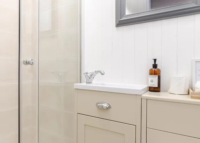 Prázdninový dům Rose - Hot Tub - Town Centre Location *